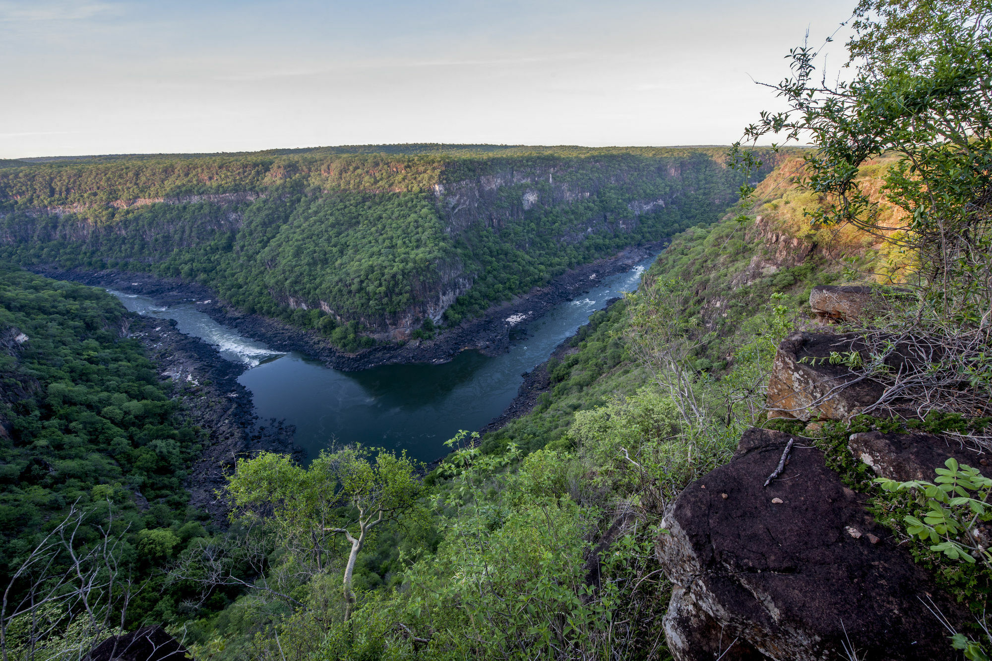 Taita Falcon Lodge Mukuni ภายนอก รูปภาพ