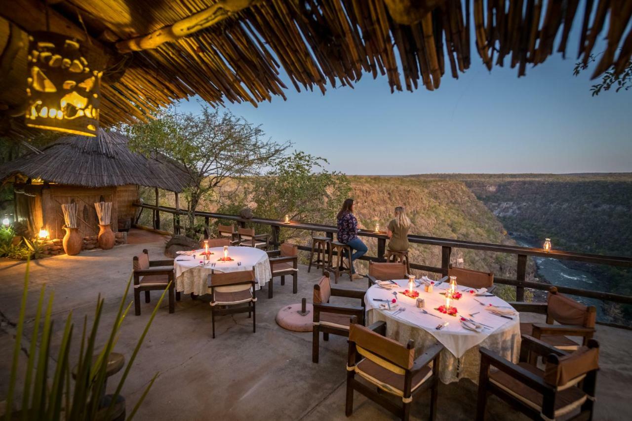 Taita Falcon Lodge Mukuni ภายนอก รูปภาพ