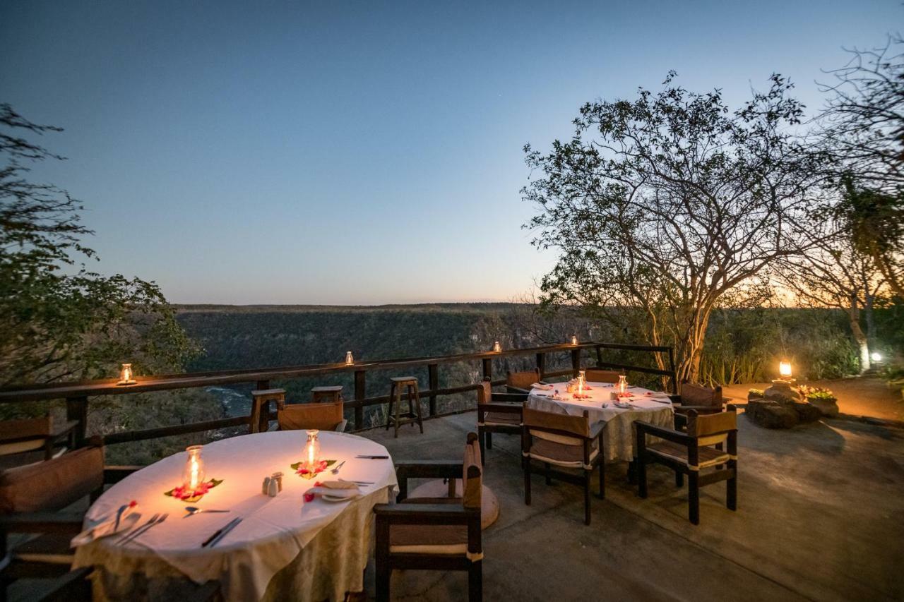 Taita Falcon Lodge Mukuni ภายนอก รูปภาพ
