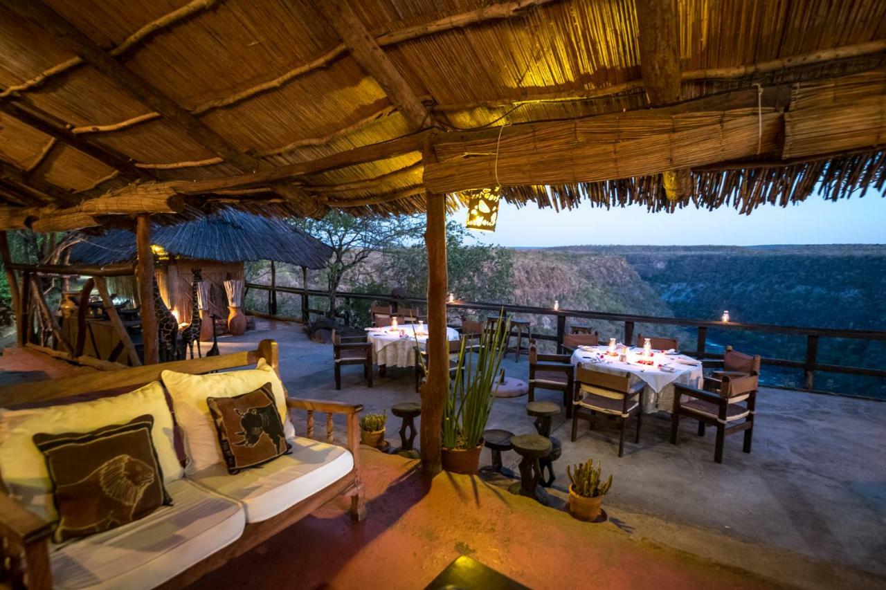 Taita Falcon Lodge Mukuni ภายนอก รูปภาพ