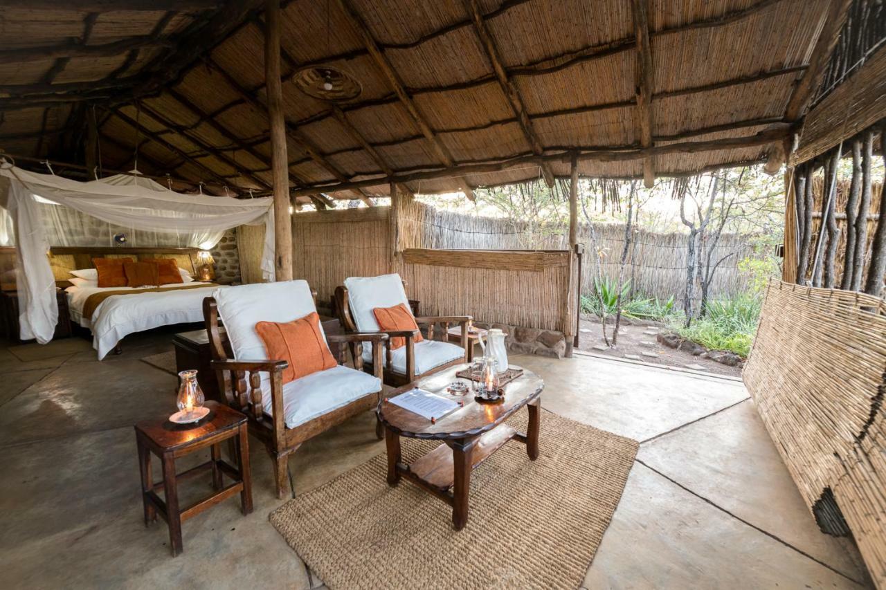Taita Falcon Lodge Mukuni ภายนอก รูปภาพ