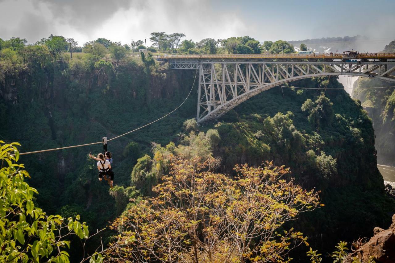 Taita Falcon Lodge Mukuni ภายนอก รูปภาพ