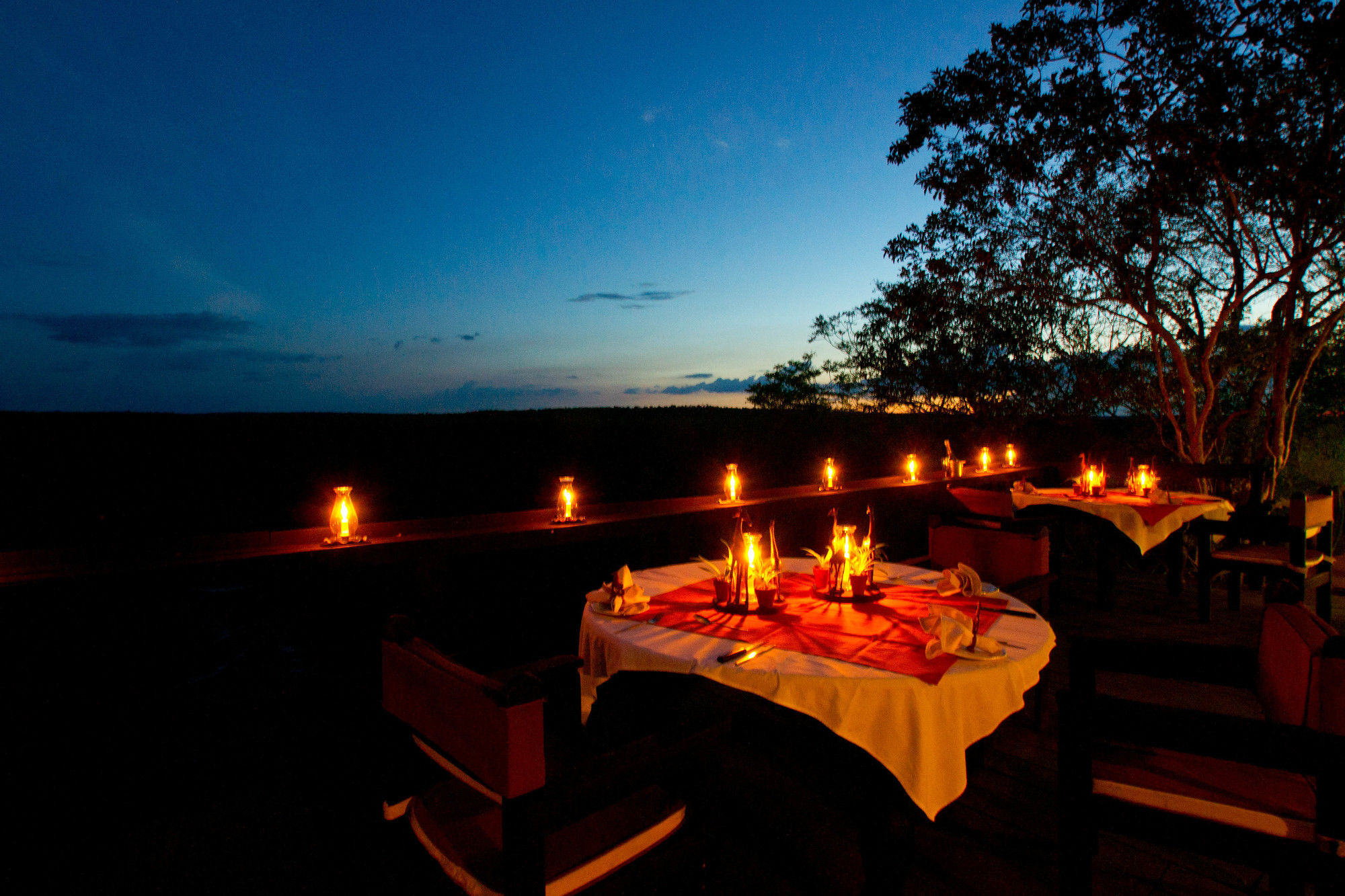 Taita Falcon Lodge Mukuni ภายนอก รูปภาพ