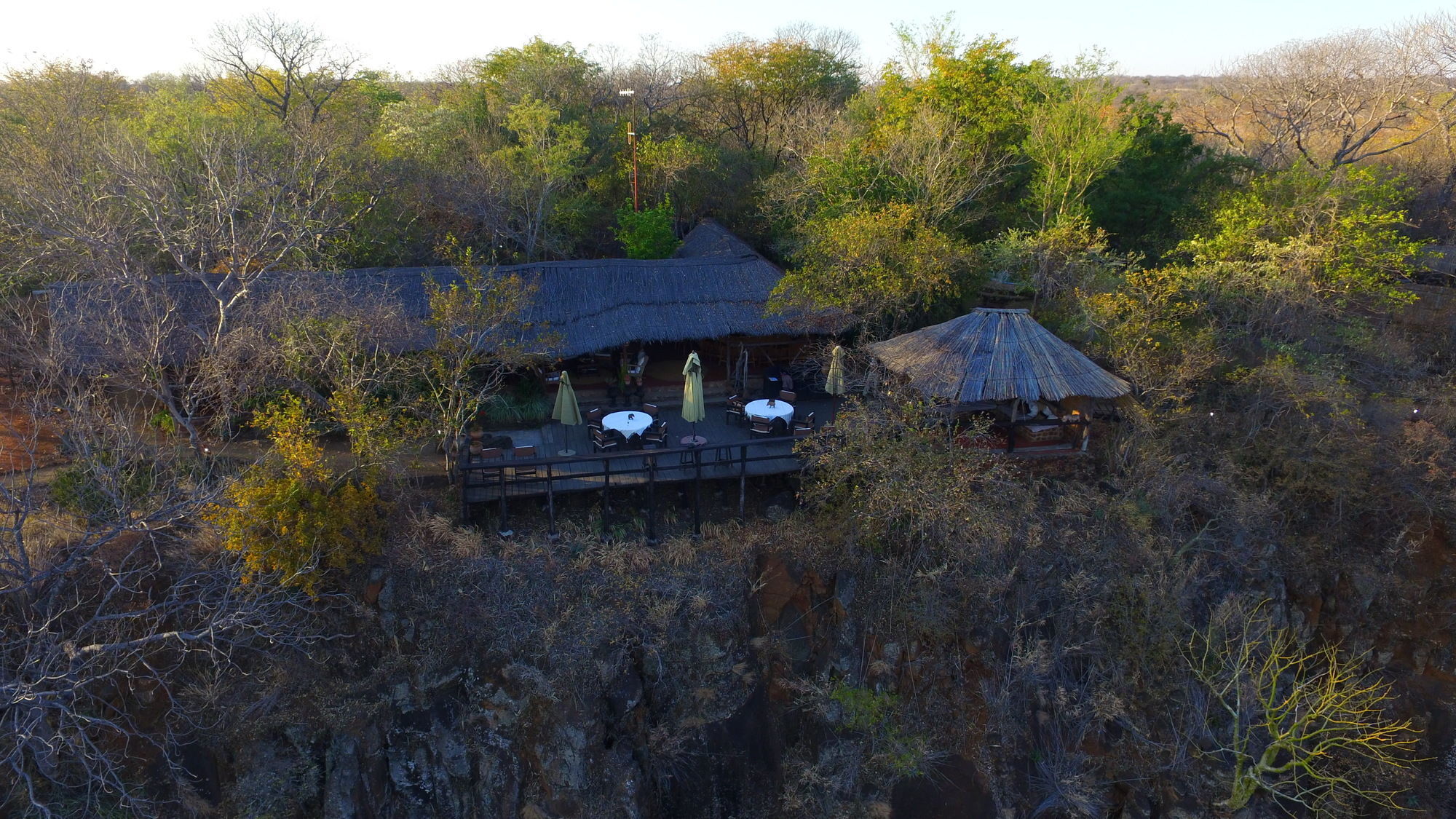 Taita Falcon Lodge Mukuni ภายนอก รูปภาพ
