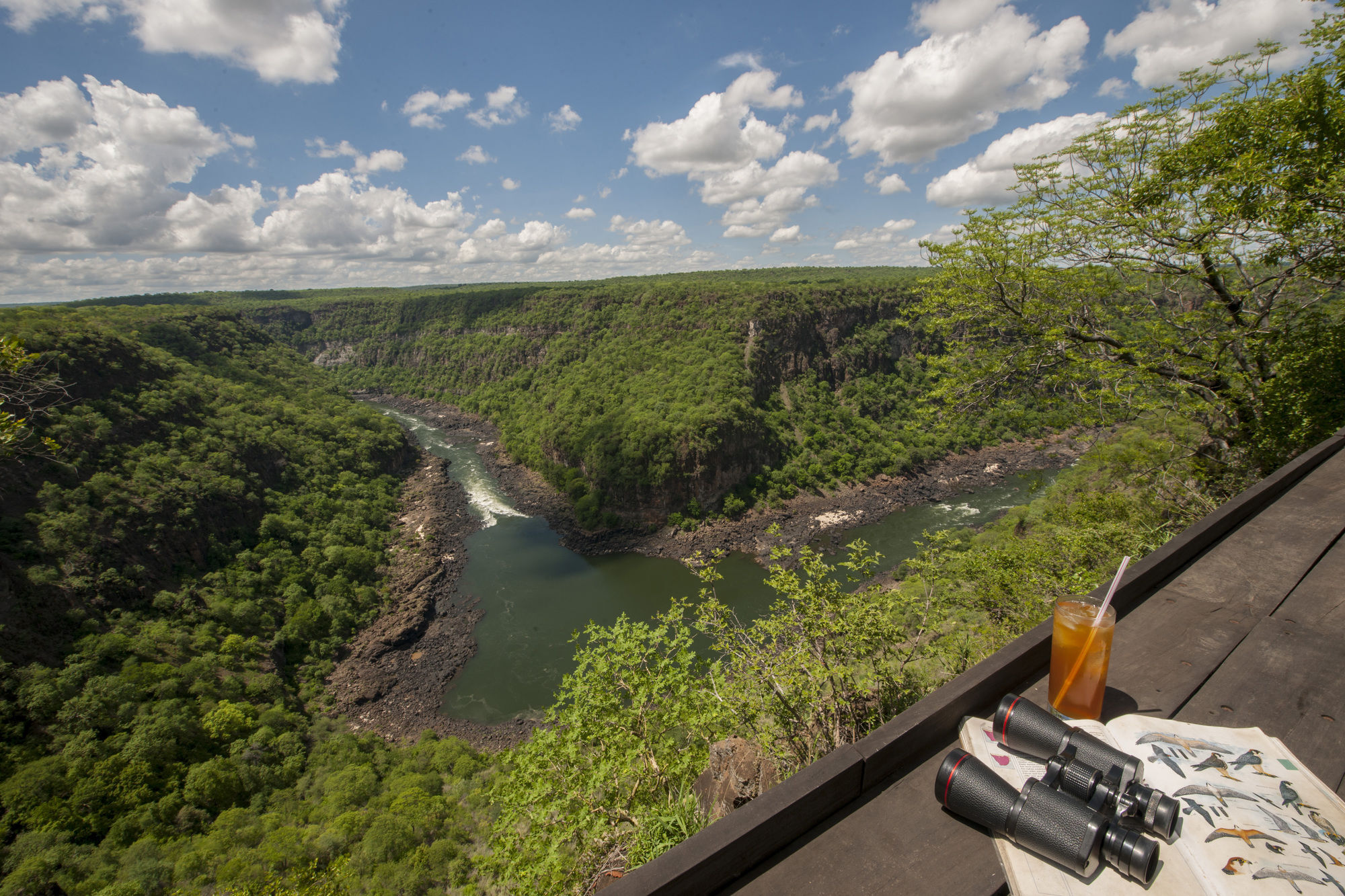 Taita Falcon Lodge Mukuni ภายนอก รูปภาพ